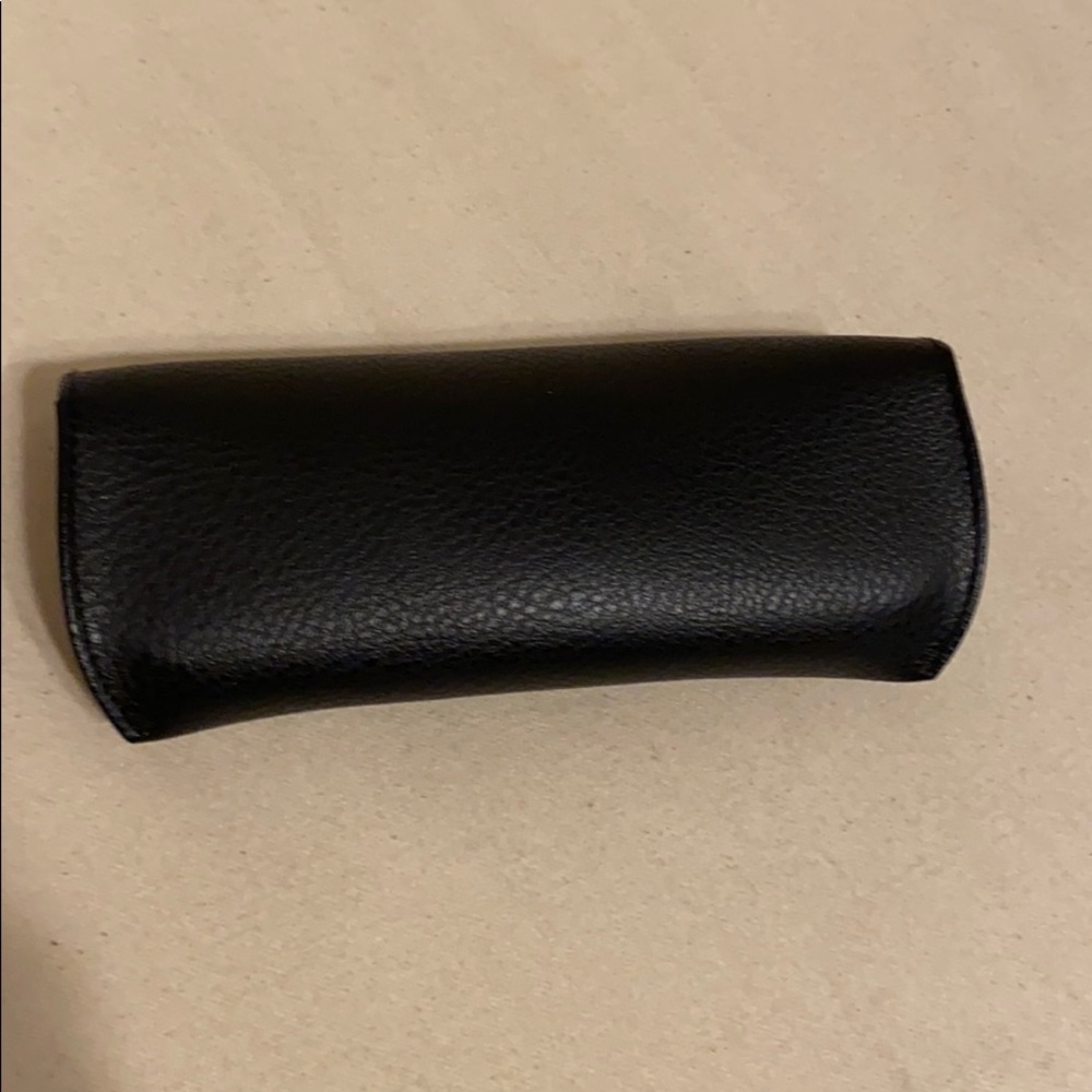 Ray bans case - Picture 3 of 4